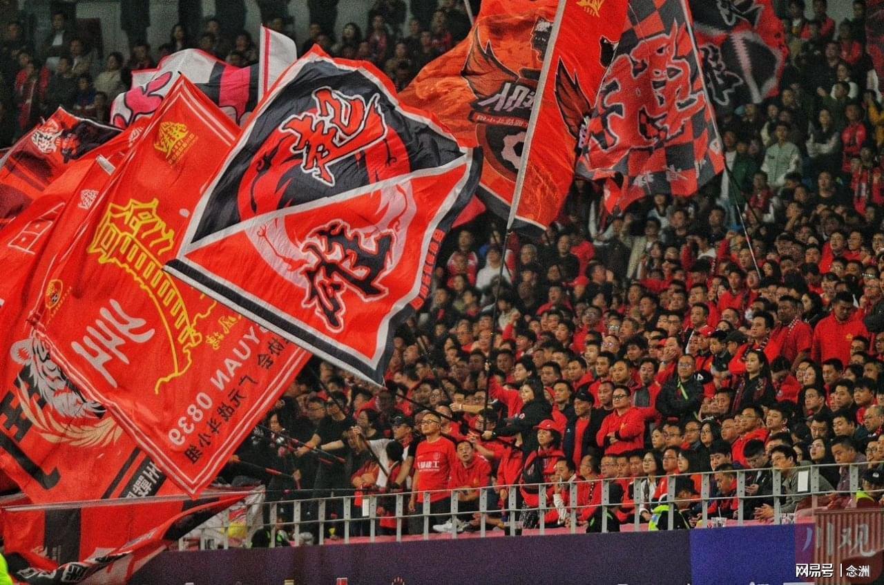 中超夺冠形势：成都蓉城下轮不输就夺冠！大连英博想逆袭只有唯一可能